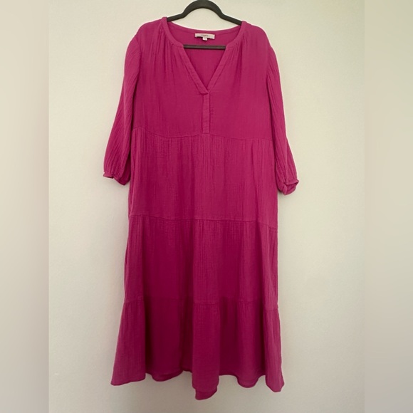 Vibrant Pink Midi Dress - Picture 1 of 2